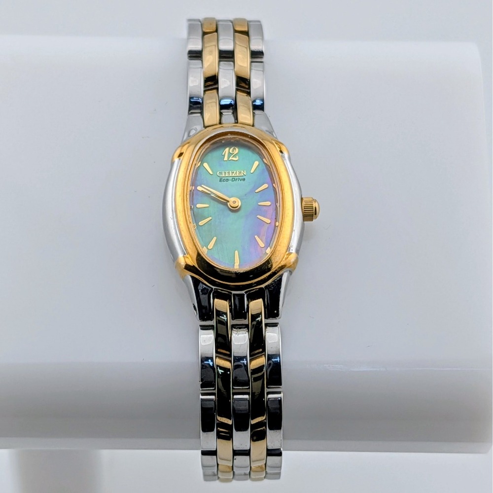 Citizen Eco-Drive B020-H23923Y Two Tone MOP Dial Watch New Capacitor 18mm 6"